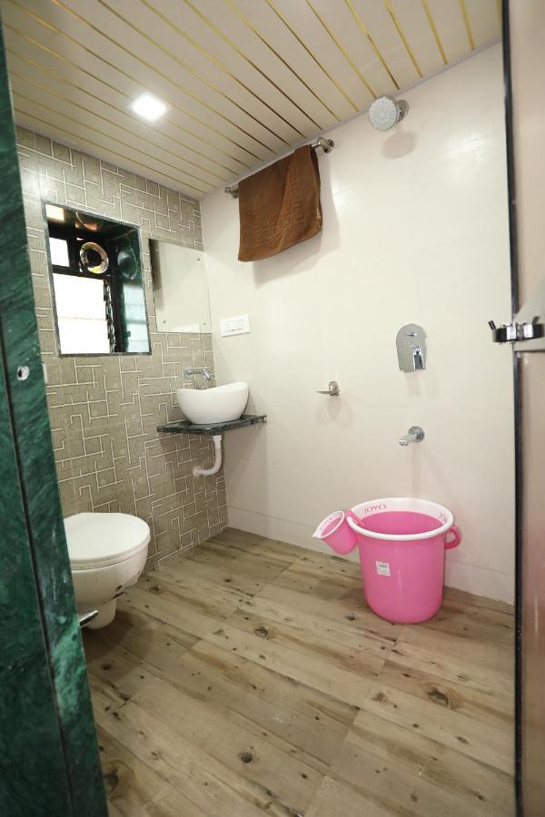 Mango Marol Dormitory Bombaj Exteriér fotografie